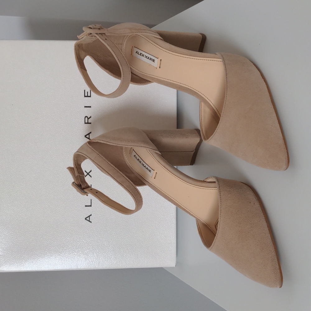 Women's Beige Heels